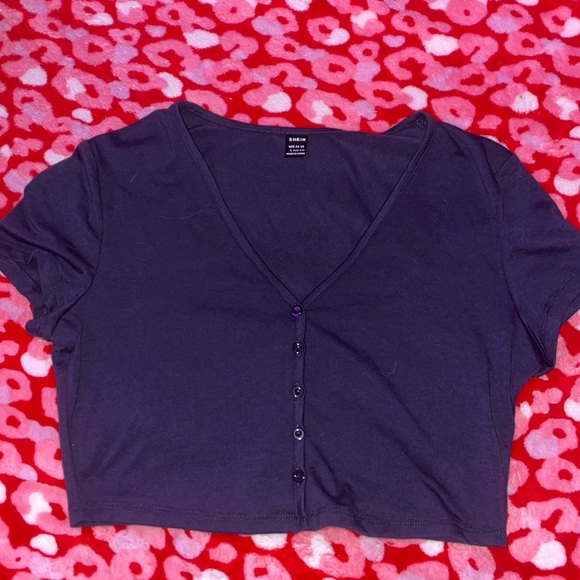 SHEIN V NECK BUTTON DOWN CROPPED SHIRT - Picture 1 of 2